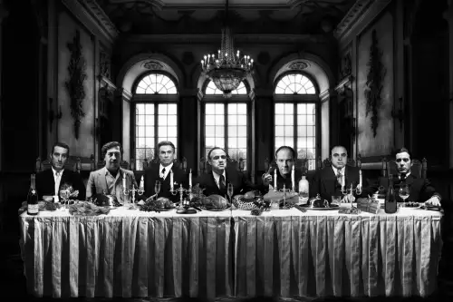 MondiLab Gangsters last supper  (101581)