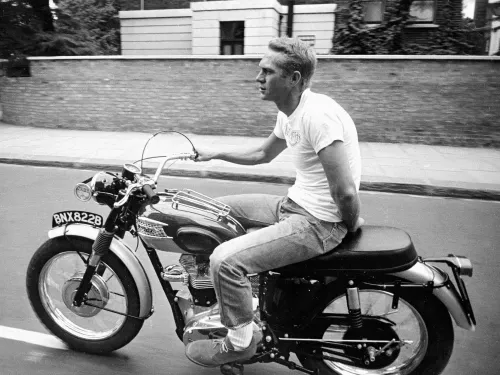 MondiLab Steve McQueen on Triumph (105133)